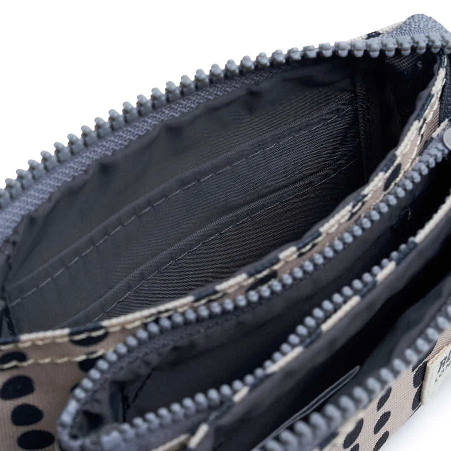 Roka Carnaby Wallet - Linear Dot