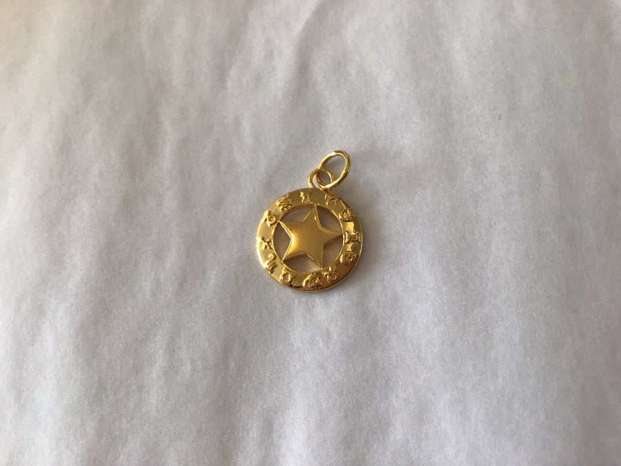 ByNouck Star Sign Charm