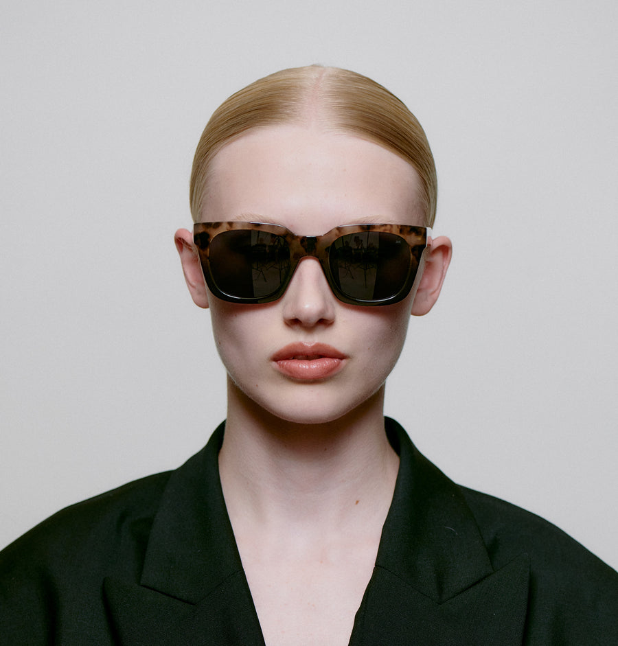 A.Kjæbede Nancy Sunglasses Coquina Grey Transparent