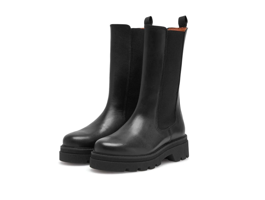 Sanna Tall Chelsea Boot Black