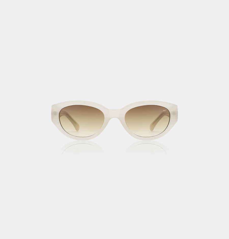 A.Kjæbede Winnie Cream Bone Sunnies