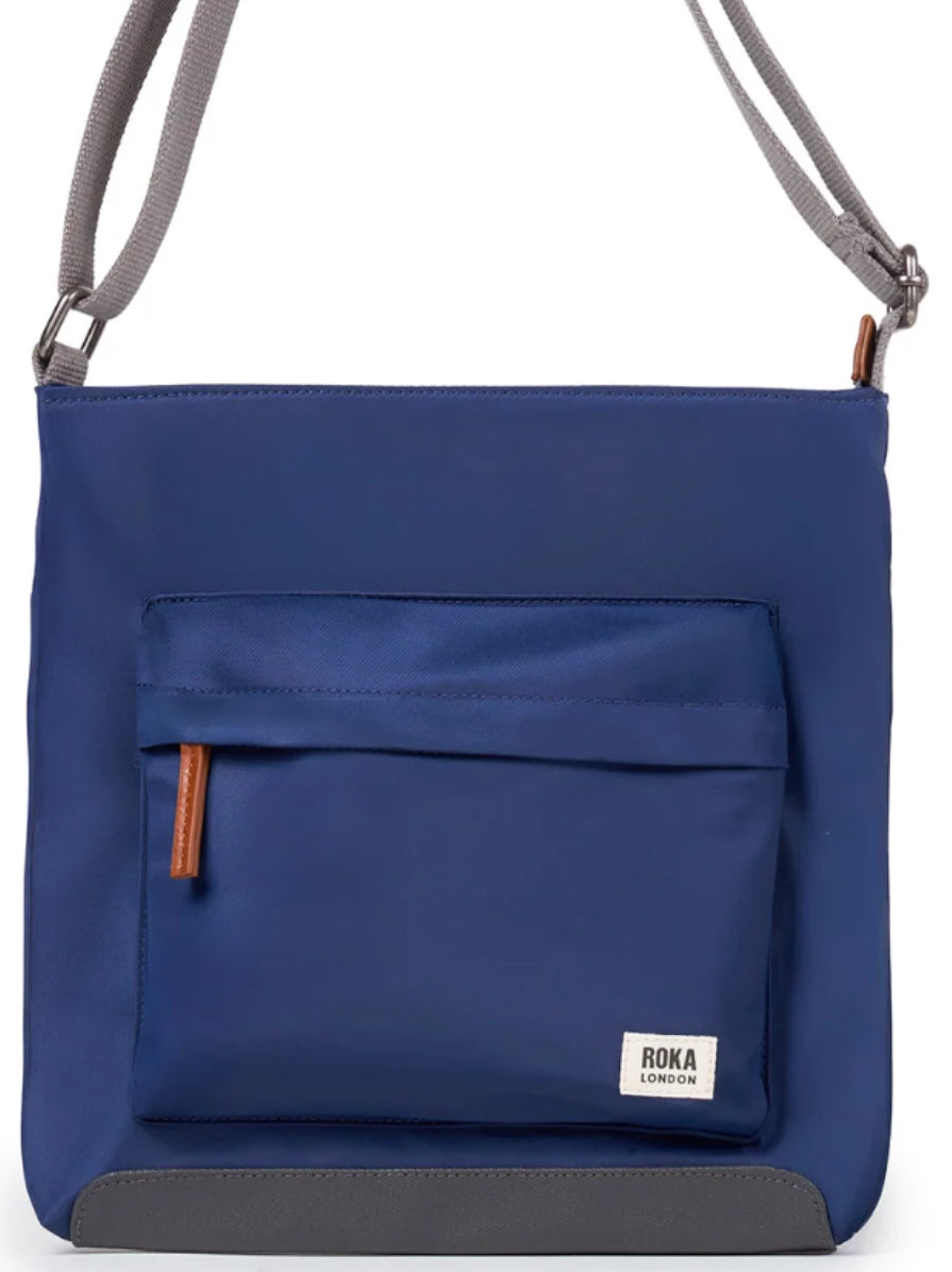 Roka Kennington Bag Medium Crisp Blue