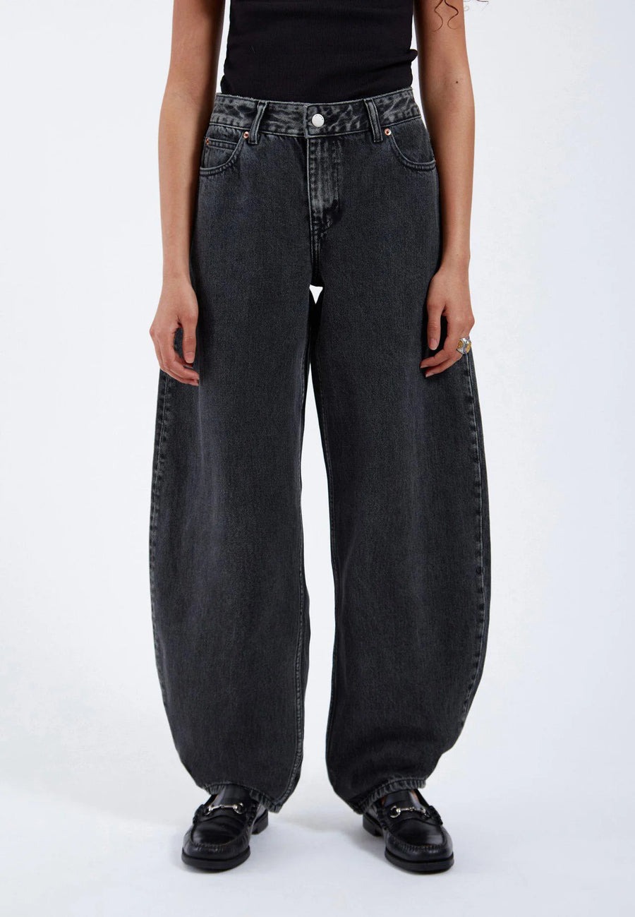 Dr Denim Nanci Aged Black
