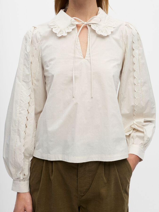 Object Hope Ira Long Sleeve V Neck Top Blouse White Sand