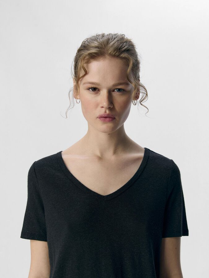 Object Thea Short Sleeve v Neck top Black