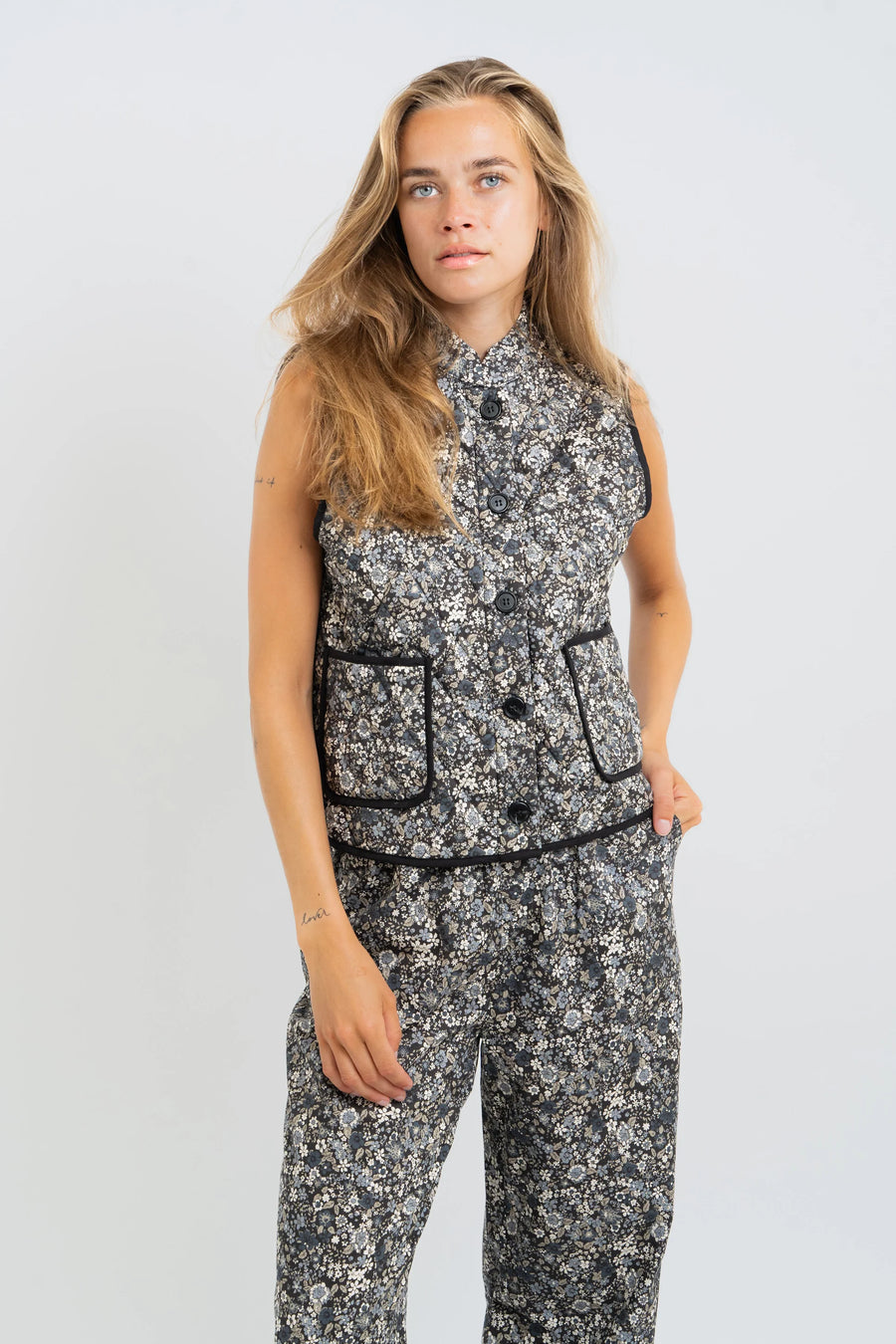 Lollys Laundry Cairo Waistcoat Gillet Quilted Padded Floral