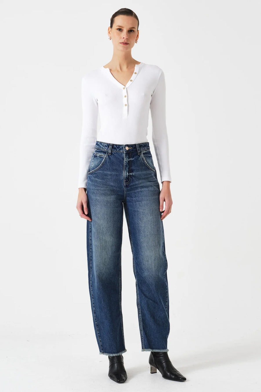 Seventy & Mochi Bo Barrel Leg Jeans Pheonix Blue