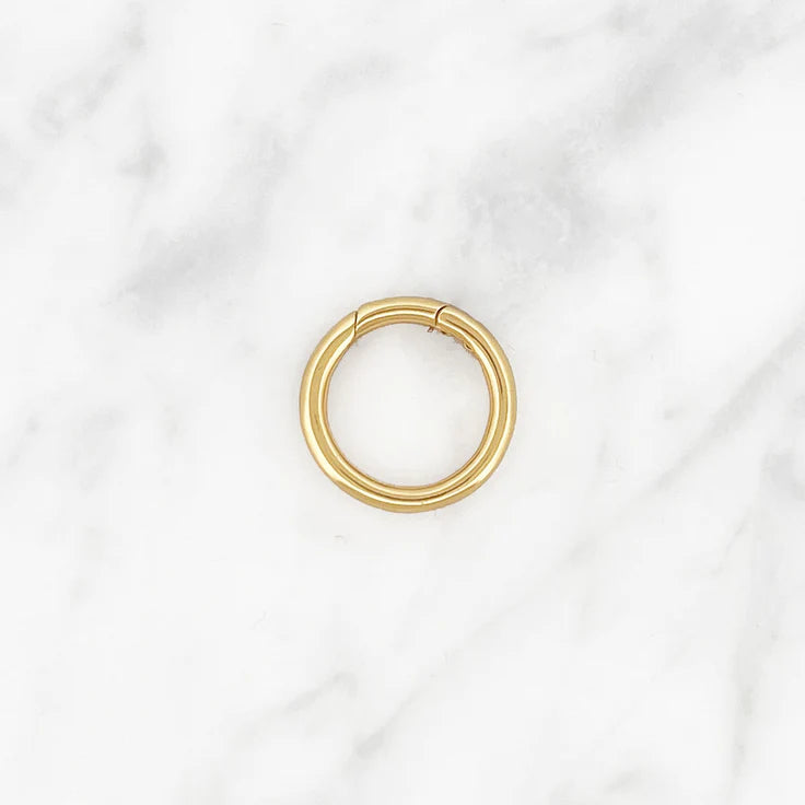 Bynouck Big Round Clasp Gold Plated