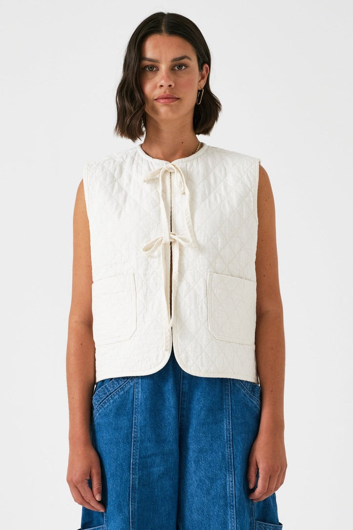 Seventy + Mochi Aria Vest Gilet Ecrue Heart Appliqué Patchwork
