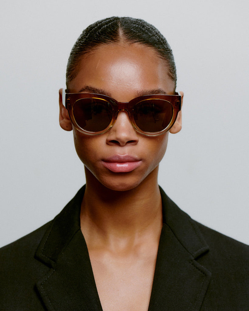 A.kjæbede Lily Sunglasses Smoke Champagne